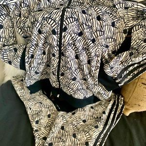 Adidas Originals Girls' Superstar Zebra Print Tracksuit Sz 11-12🔥🔥🔥